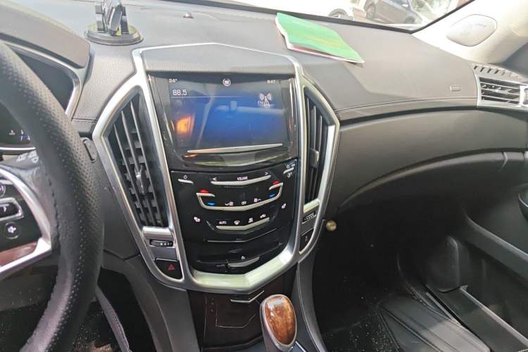 Used Cadillac SRX 2014 3.0L Leading Model Audio And AC Panel