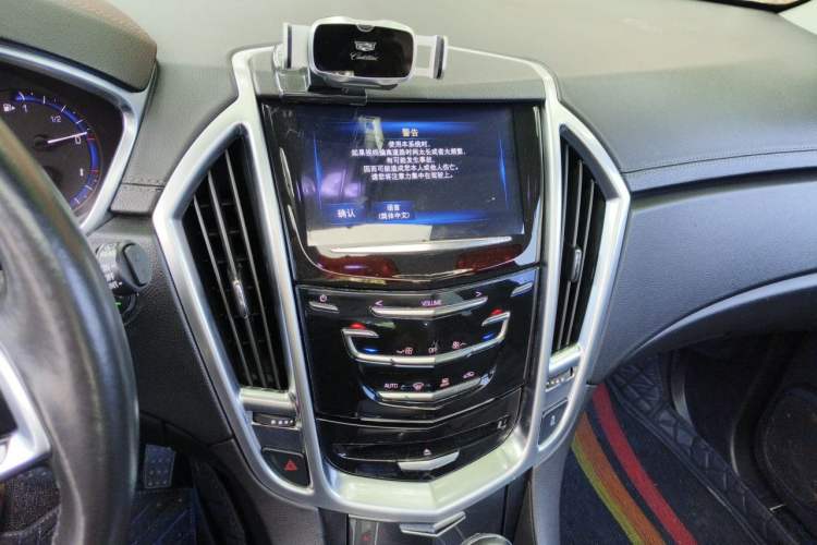 Used Cadillac SRX 2014 3.0L Comfort Model Audio And AC Panel
