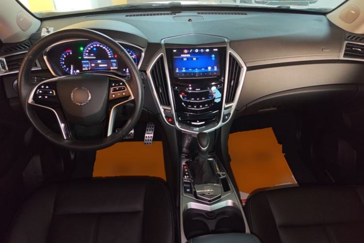 Used Cadillac SRX 2014 3.0L Comfort Model Center Console