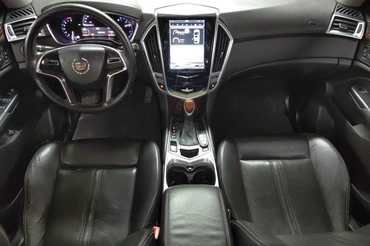 Used Cadillac SRX 2014 3.0L Leading Model Center Console
