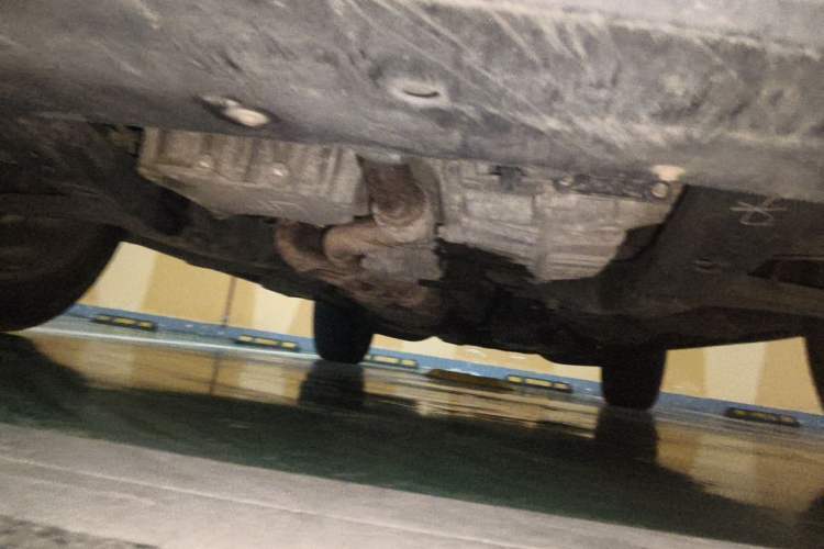 Used Cadillac SRX 2014 3.6L Flagship Model Chassis Front