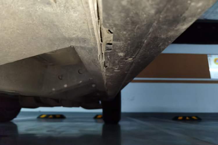 Used Cadillac SRX 2014 3.0L Comfort Model Chassis Front Left