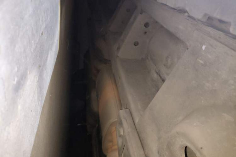 Used Cadillac SRX 2014 3.0L Elite Model Chassis Front Right
