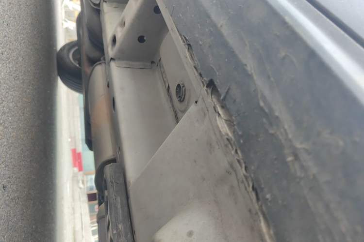 Used Cadillac SRX 2014 3.0L Comfort Model Chassis Front Right