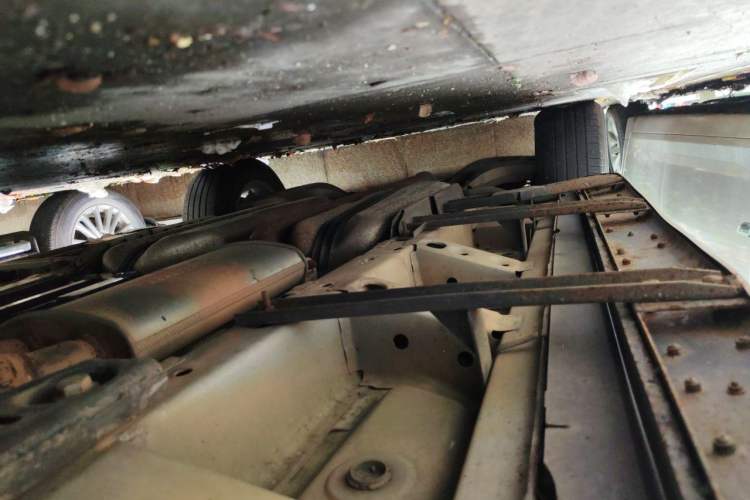 Used Cadillac SRX 2014 3.0L Elite Model Chassis Front Right