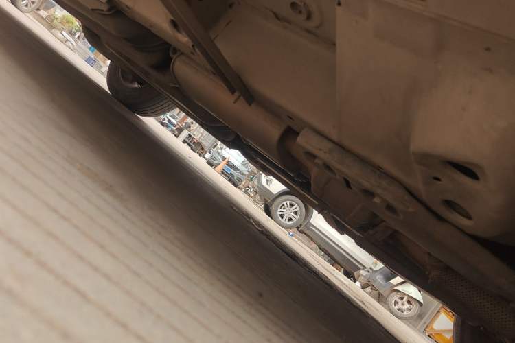 Used Cadillac SRX 2014 3.0L Elite Model Chassis Front Right