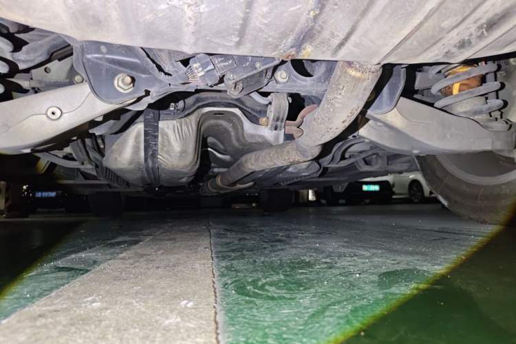 Used Cadillac SRX 2014 3.0L Elite Model Chassis Rear