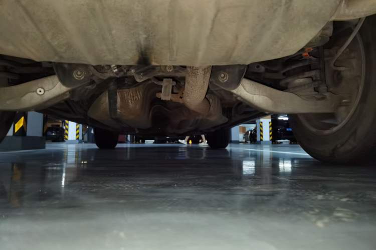 Used Cadillac SRX 2014 3.0L Comfort Model Chassis Rear