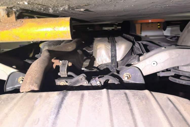 Used Cadillac SRX 2014 3.0L Elite Model Chassis Rear