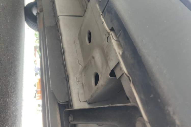 Used Cadillac SRX 2014 3.0L Comfort Model Chassis Rear Left