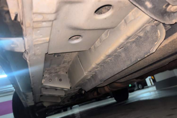 Used Cadillac SRX 2014 3.0L Comfort Model Chassis Rear Left