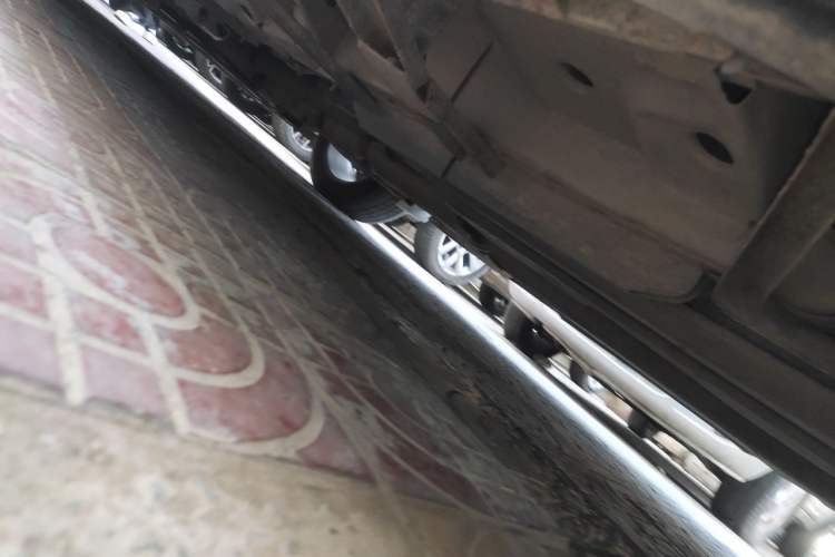 Used Cadillac SRX 2014 3.0L Leading Model Chassis Rear Left