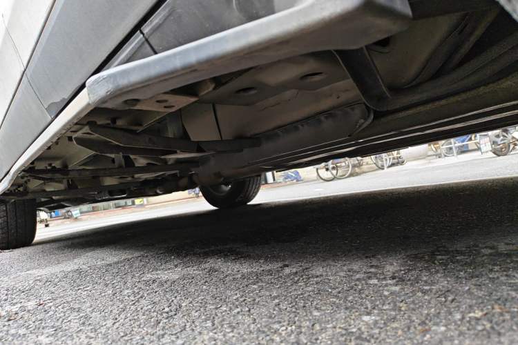 Used Cadillac SRX 2014 3.0L Comfort Model Chassis Rear Left