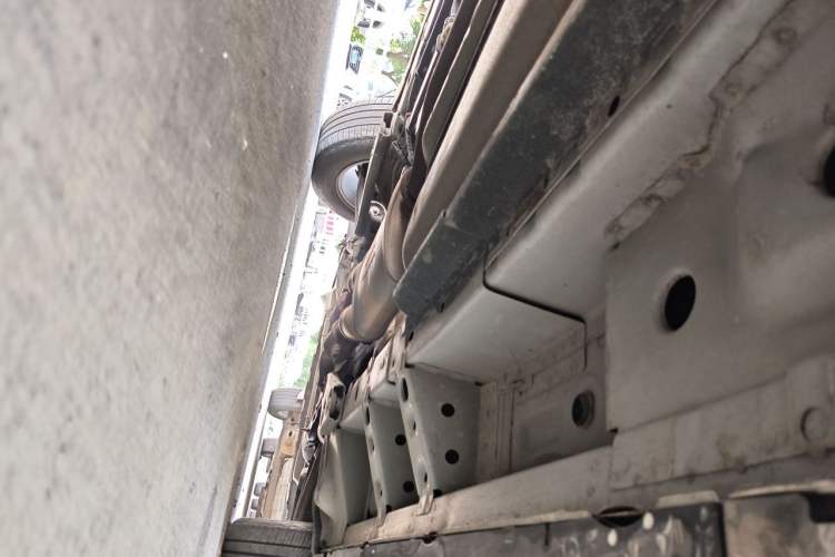Used Cadillac SRX 2014 3.0L Elite Model Chassis Rear Right