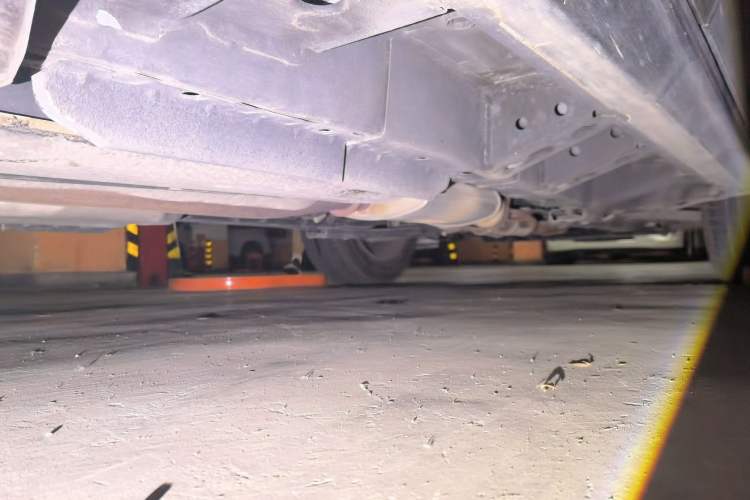 Used Cadillac SRX 2014 3.0L Elite Model Chassis Rear Right