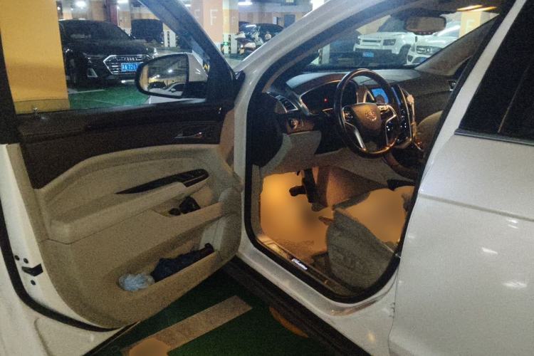 Used Cadillac SRX 2014 3.6L Flagship Model Driver Seat