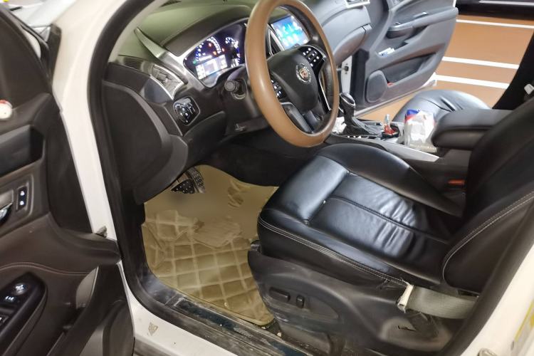 Used Cadillac SRX 2014 3.0L Comfort Model Driver Seat