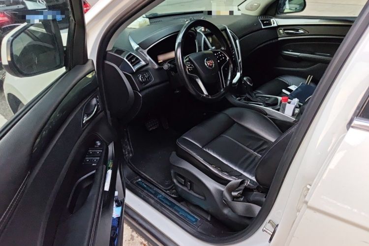 Used Cadillac SRX 2014 3.0L Comfort Model Driver Seat