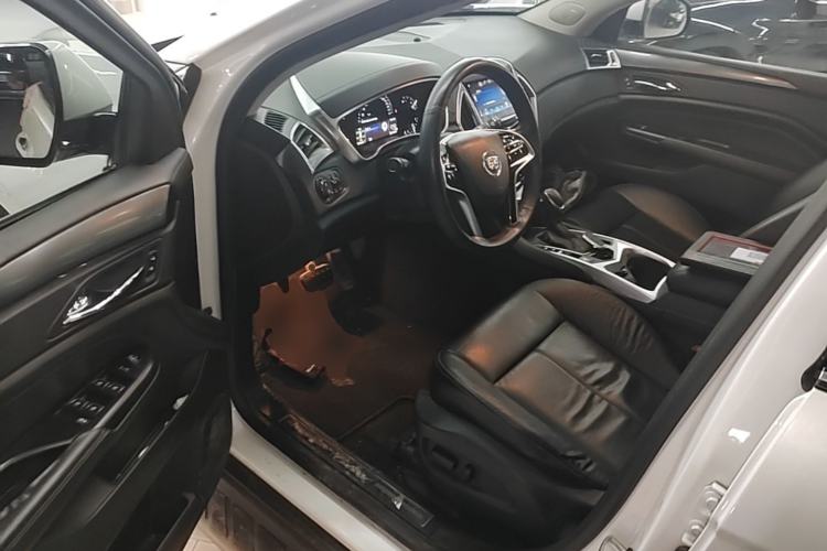Used Cadillac SRX 2014 3.0L Comfort Model Driver Seat
