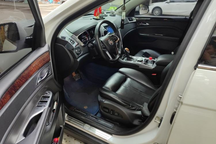 Used Cadillac SRX 2014 3.0L Elite Model Driver Seat