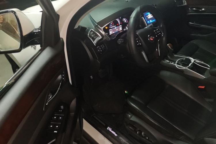 Used Cadillac SRX 2014 3.0L Luxury Model Driver Seat