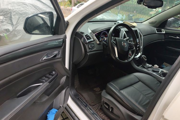 Used Cadillac SRX 2014 3.0L Comfort Model Driver Seat