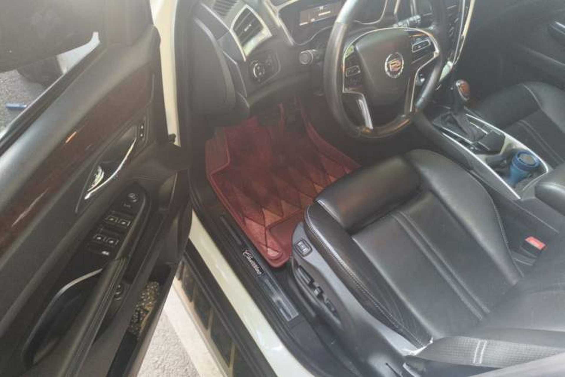 Used Cadillac SRX 2014 3.0L Leading Model Driver Seat