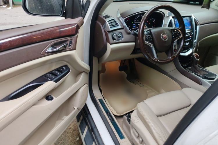 Used Cadillac SRX 2014 3.0L Elite Model Driver Seat