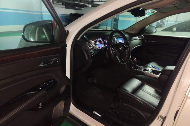 Used Cadillac SRX 2014 3.0L Leading Model Driver Seat