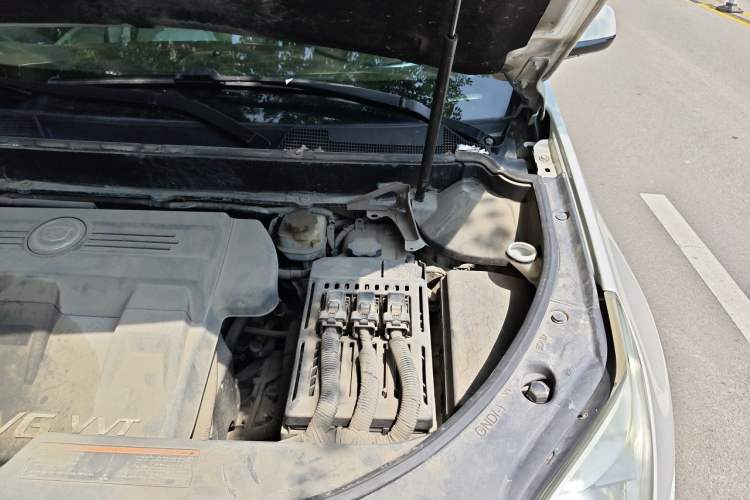 Used Cadillac SRX 2014 3.0L Elite Model Engine Bay Left