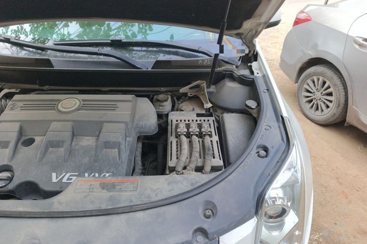 Used Cadillac SRX 2014 3.0L Luxury Model Engine Bay Left