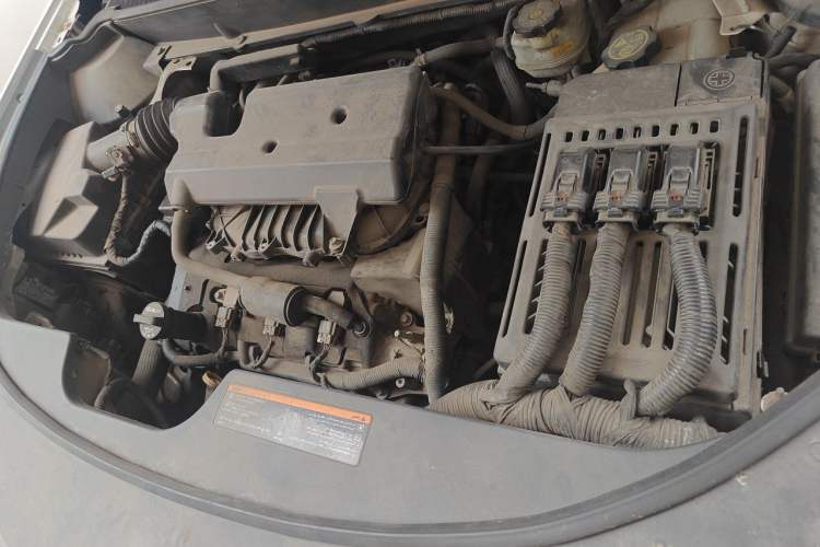 Used Cadillac SRX 2014 3.0L Elite Model Engine Bay Left