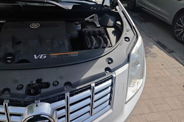 Used Cadillac SRX 2014 3.0L Leading Model Engine Bay Left