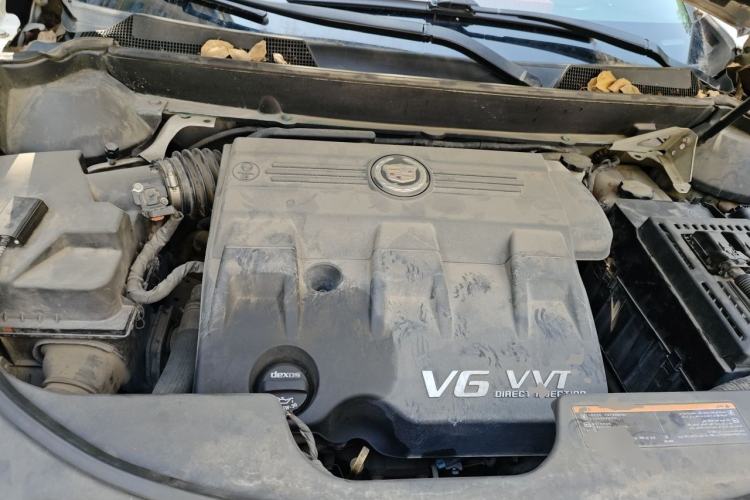 Used Cadillac SRX 2014 3.0L Elite Model Engine Bay