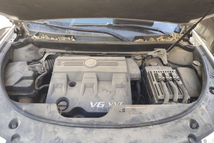 Used Cadillac SRX 2014 3.0L Luxury Model Engine Bay
