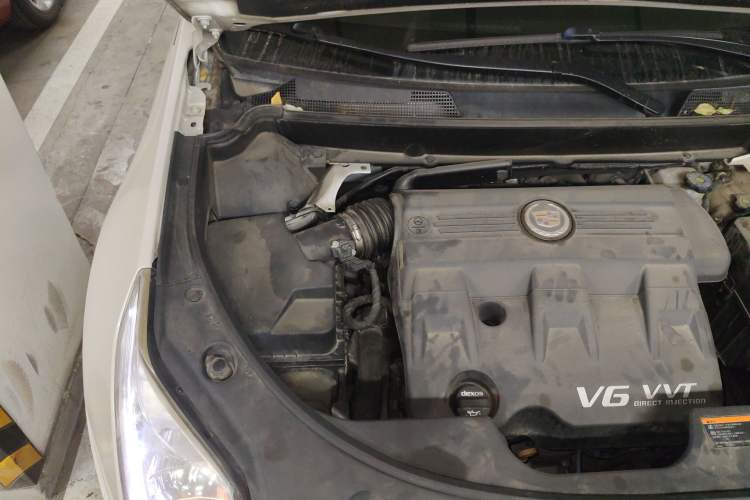 Used Cadillac SRX 2014 3.0L Leading Model Engine Bay Right