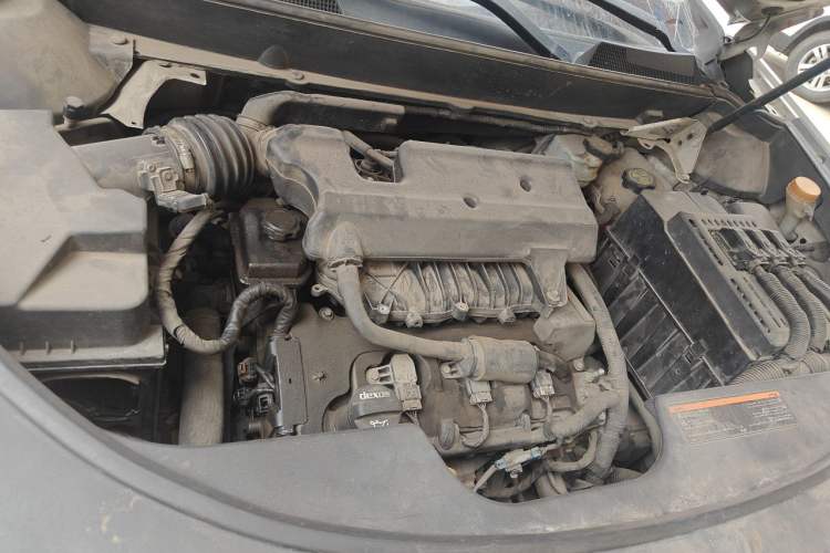 Used Cadillac SRX 2014 3.0L Elite Model Engine Bay Right