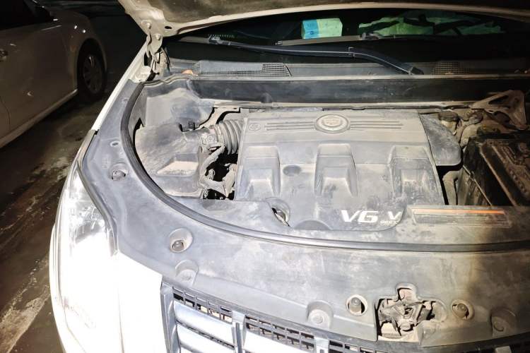 Used Cadillac SRX 2014 3.0L Leading Model Engine Bay Right