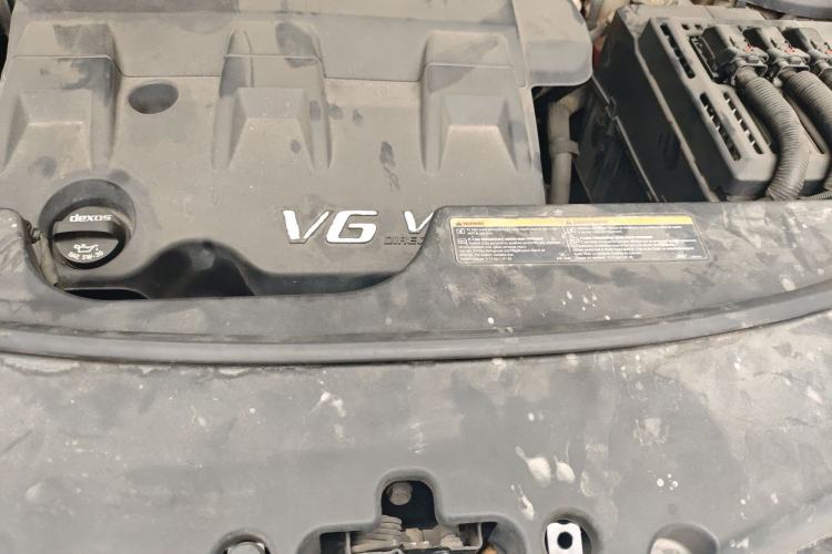 Used Cadillac SRX 2014 3.0L Luxury Model Engine Bay