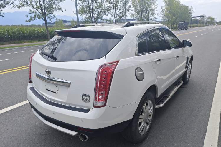 Used Cadillac SRX 2014 3.0L Elite Model Exterior 3