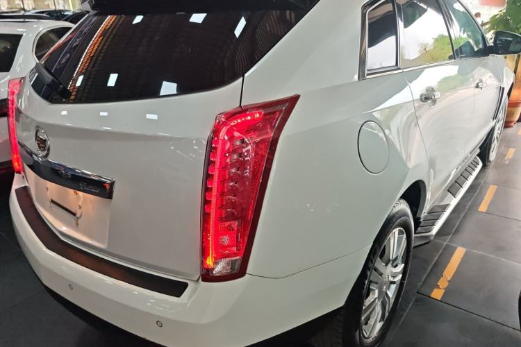 Used Cadillac SRX 2014 3.0L Elite Model Exterior 3