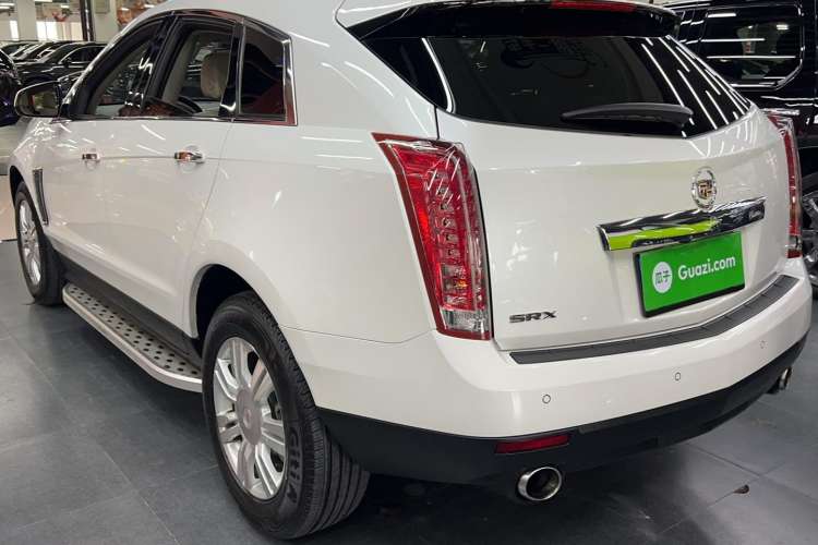 Used Cadillac SRX 2014 3.0L Elite Model Exterior 5