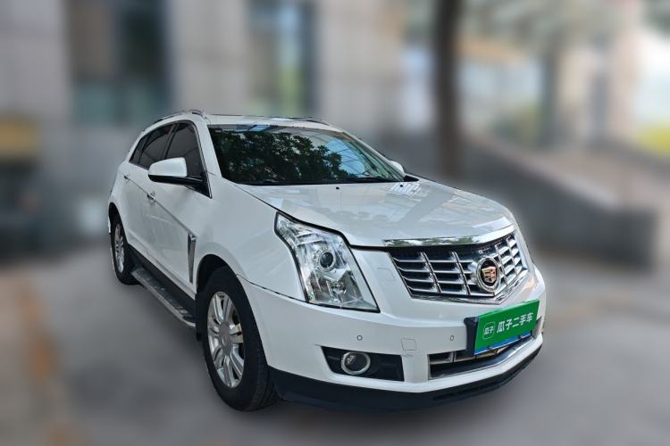 Used Cadillac SRX 2014 3.0L Luxury Model Front Right 45 Deg