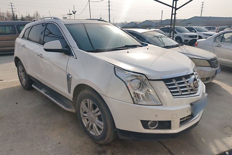 Used Cadillac SRX 2014 3.0L Elite Model Front Right 45 Deg