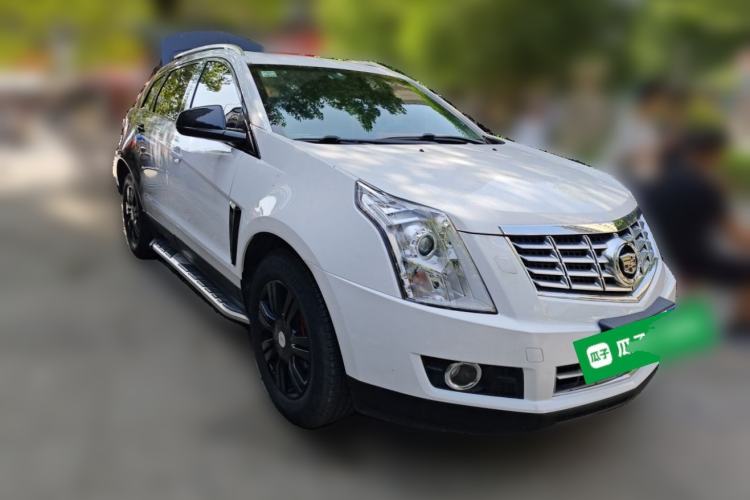 Used Cadillac SRX 2014 3.0L Elite Model Front Right 45 Deg