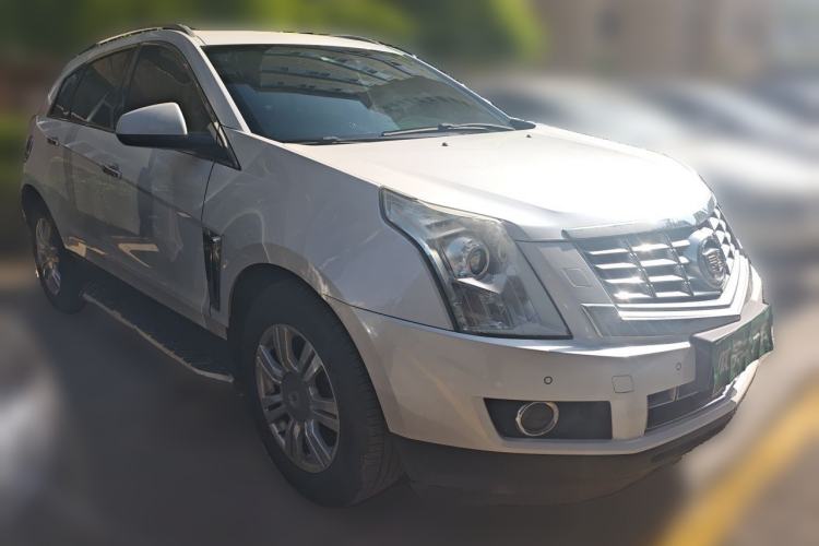 Used Cadillac SRX 2014 3.0L Luxury Model Front Right 45 Deg