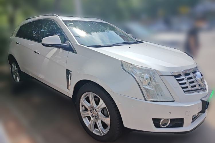 Used Cadillac SRX 2014 3.0L Leading Model Front Right 45 Deg