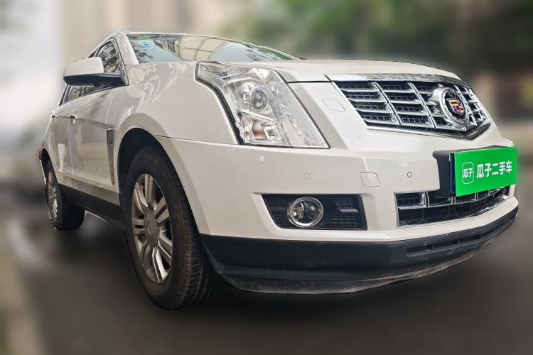 Used Cadillac SRX 2014 3.0L Luxury Model Front Right 45 Deg
