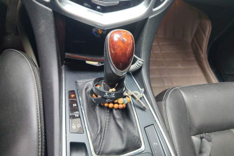 Used Cadillac SRX 2014 3.0L Elite Model Gear Lever