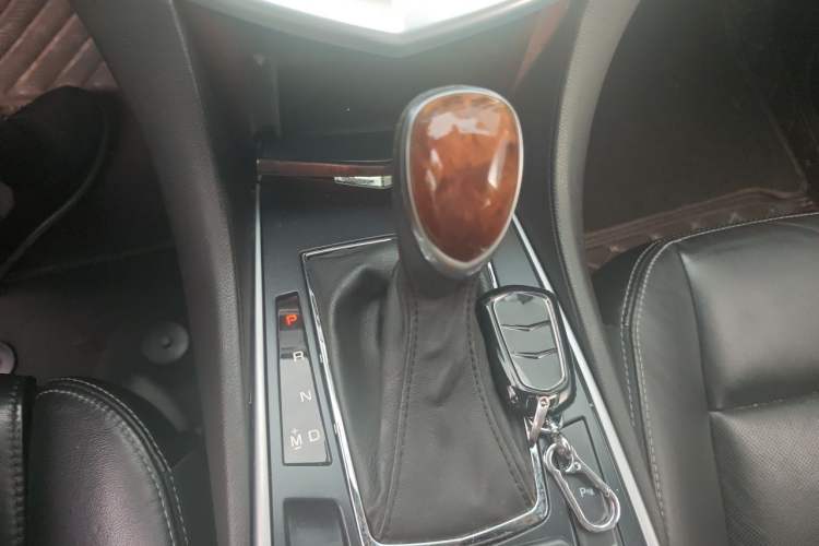 Used Cadillac SRX 2014 3.0L Elite Model Gear Lever